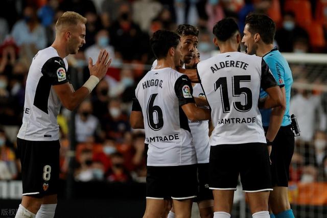 广东签下波多黎各后卫沃特斯 与马尚完成续约